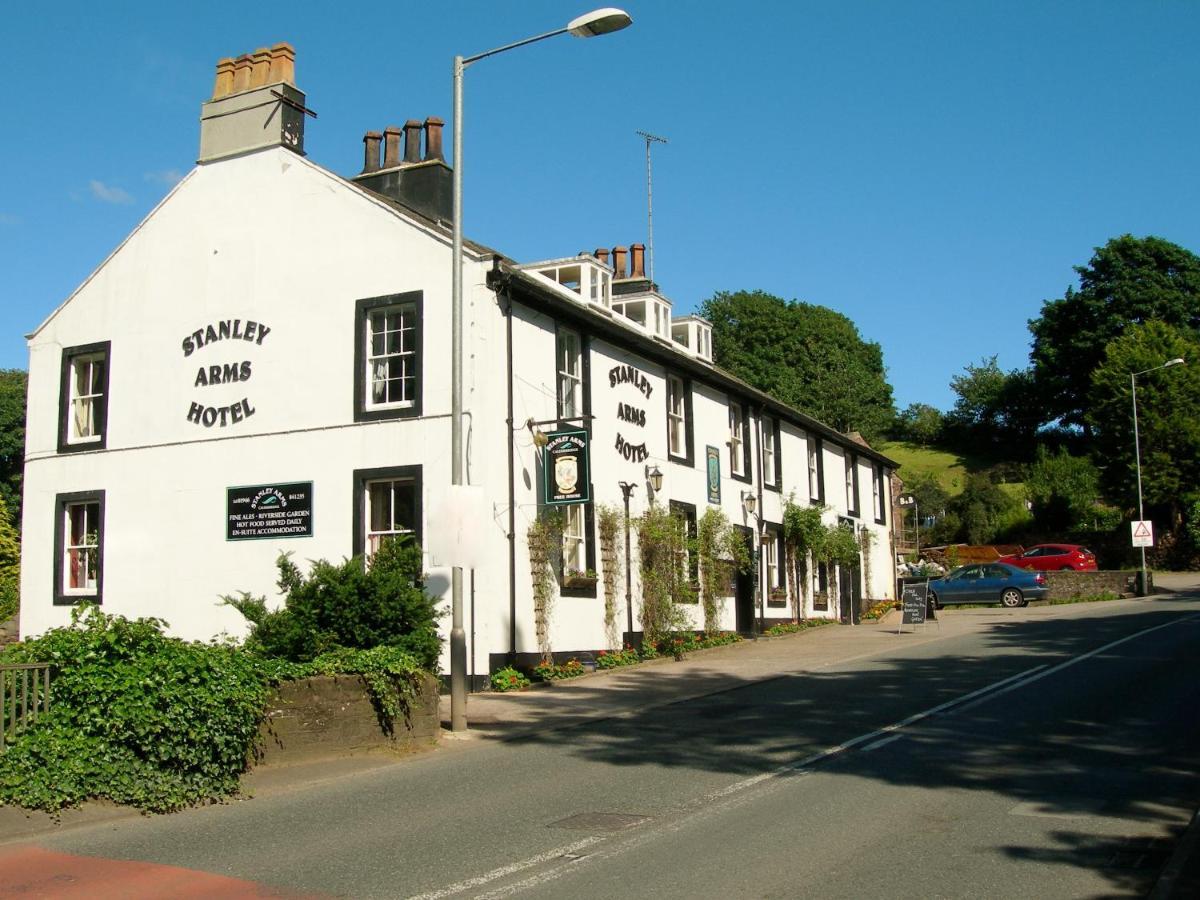 Stanley Arms Hotel Seascale Eksteriør billede